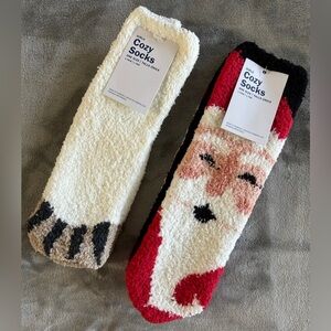 Girls Cozy Christmas Socks | Old Navy | OS
